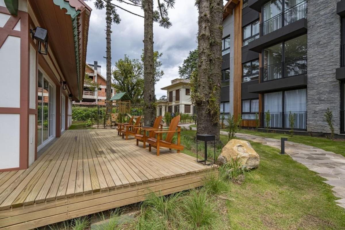 Rosa Edificio Bav Apartment Gramado Exterior foto